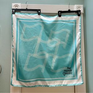Honda Classic Scarf